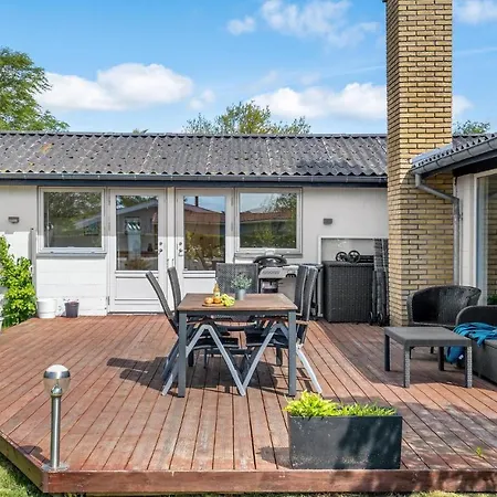 Four-bedroom In Casa de Férias *