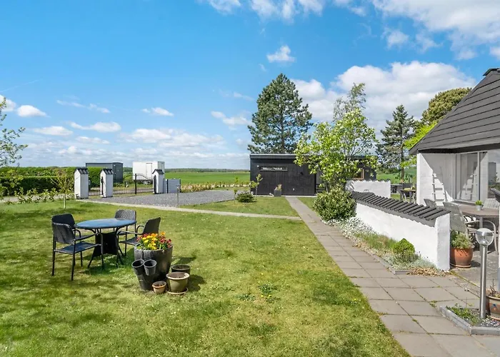 Semesterbostad Four-bedroom In *