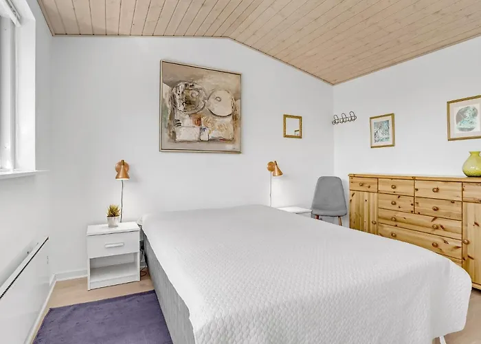 Four-bedroom In Vakantiehuis *